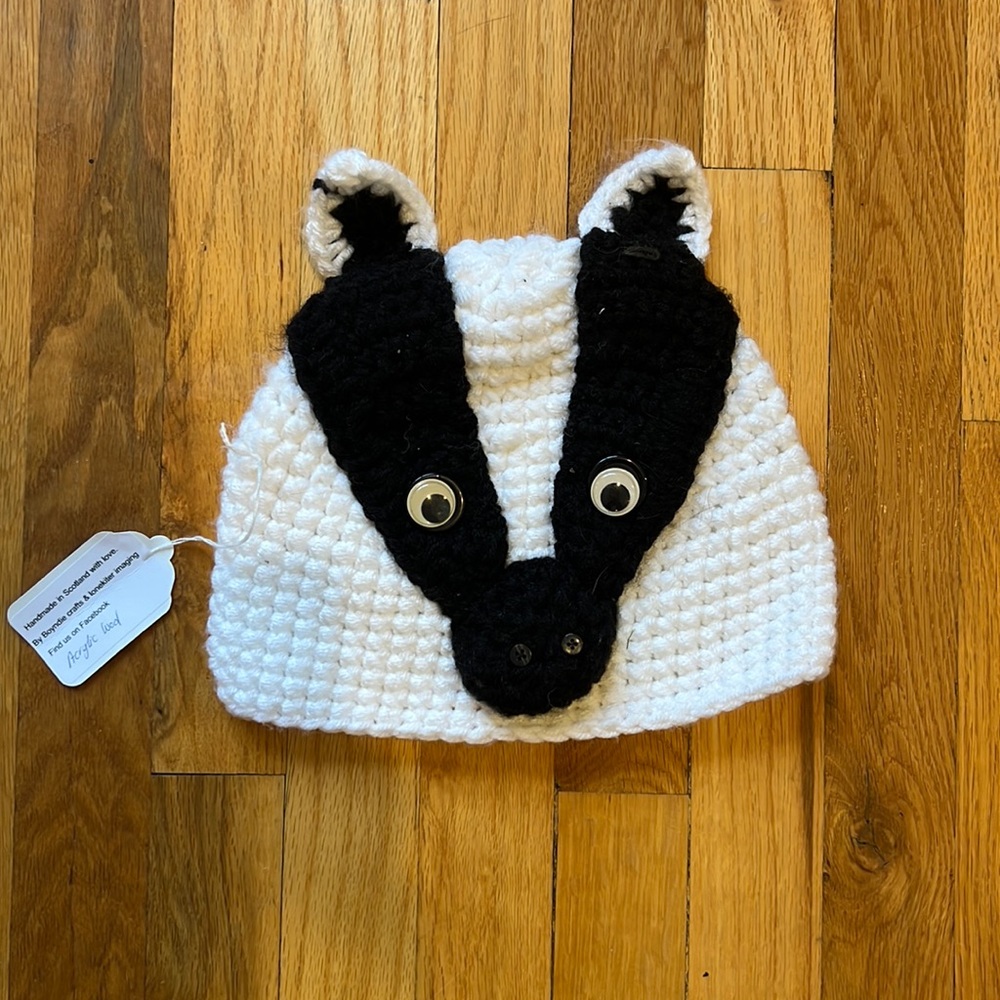 NWT Kids winter hat - made in Scotland